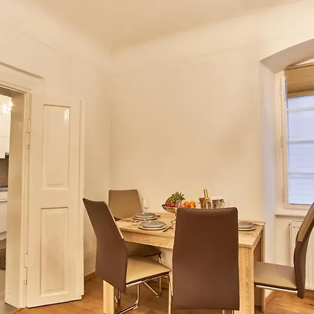 Appartement Charles Bridge Royal