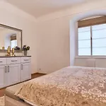 Appartement Charles Bridge Royal *