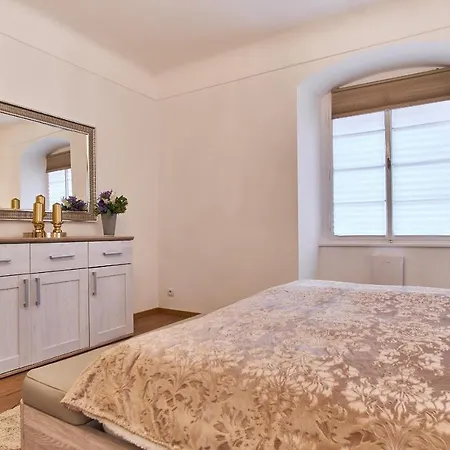 Apartamento Charles Bridge Royal *
